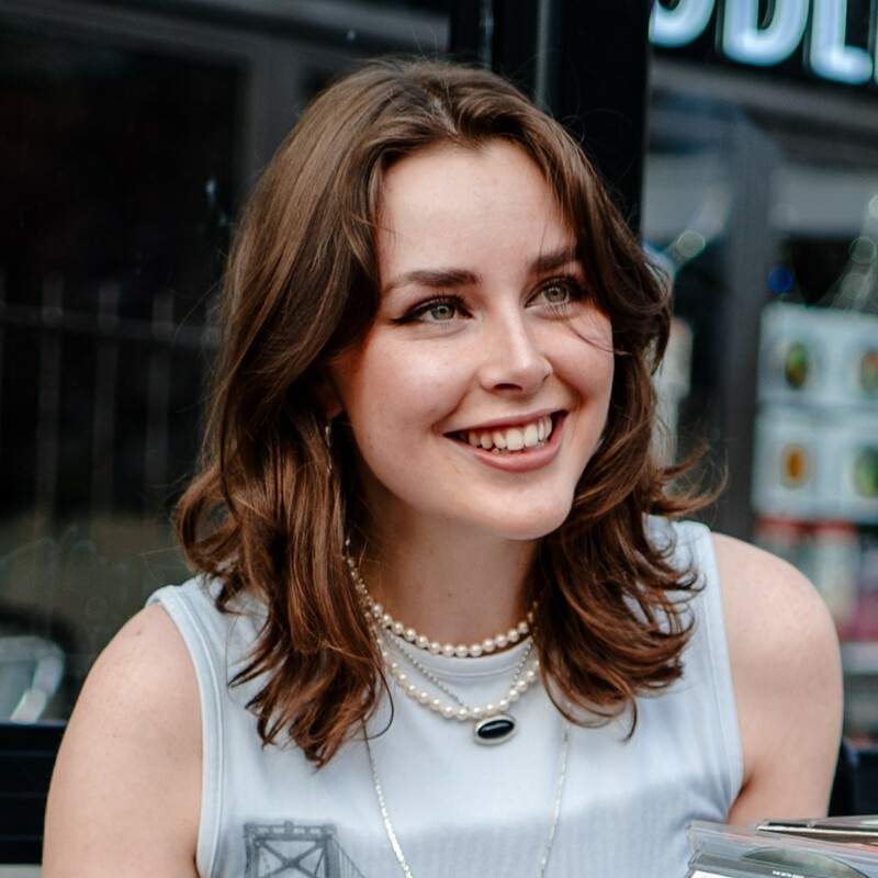 Lily Knowles